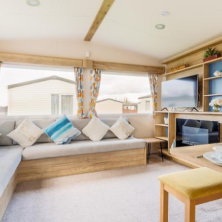 Club Tropicana Poole Dış mekan fotoğraf